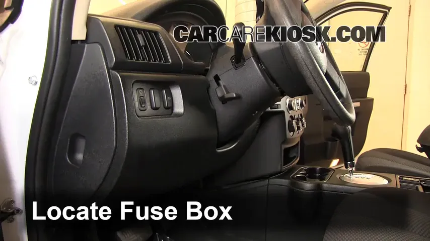 2011 Mitsubishi Endeavor LS 3.8L V6 Fuse (Interior)